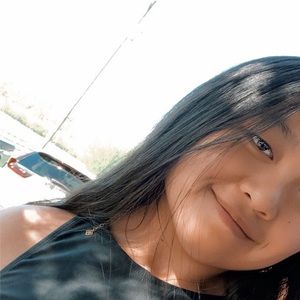 Meet your Posher, Mia grace